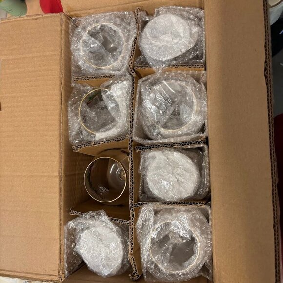 8 Pcs Long Stem Winter Holiday Berry Goblets, Golden Edge - Picture 10 of 10